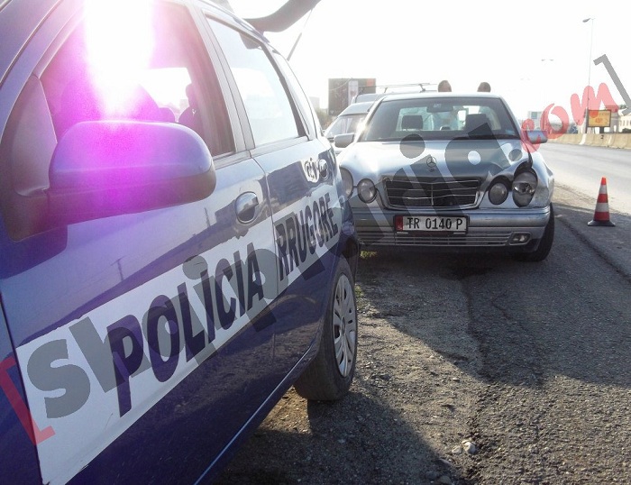 Automjeti i aksidentuar ne yrshek