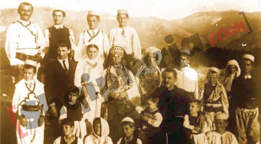 At Gjergj Fishta me logo