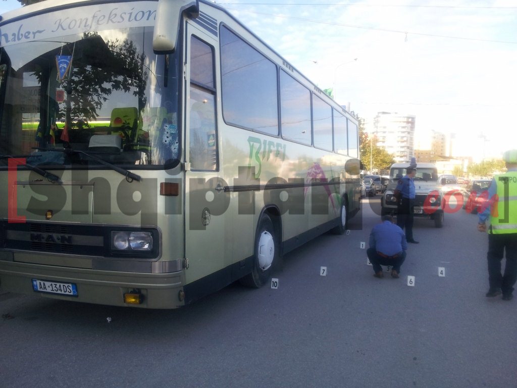 autobusi i qelluar durres