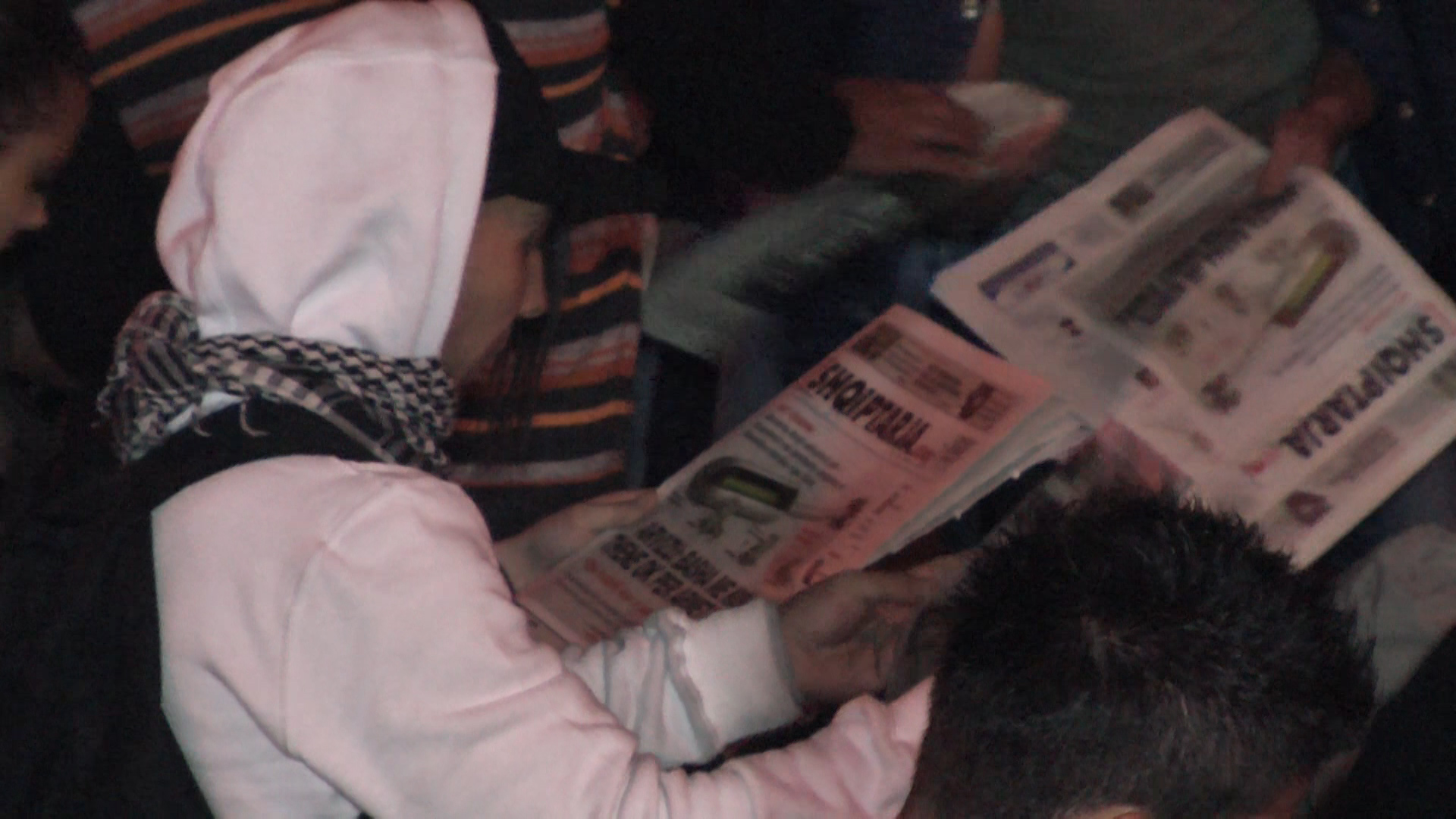 shqiptarja.com proteste